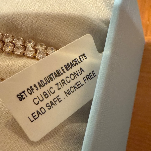 Set of 3 adjustable bracelets - Picture 6 of 7